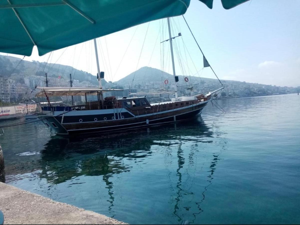 City Center Apartment Saranda 外观 照片