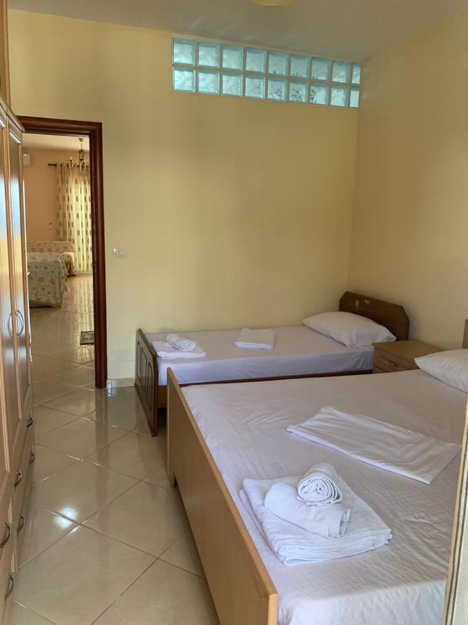 City Center Apartment Saranda 外观 照片